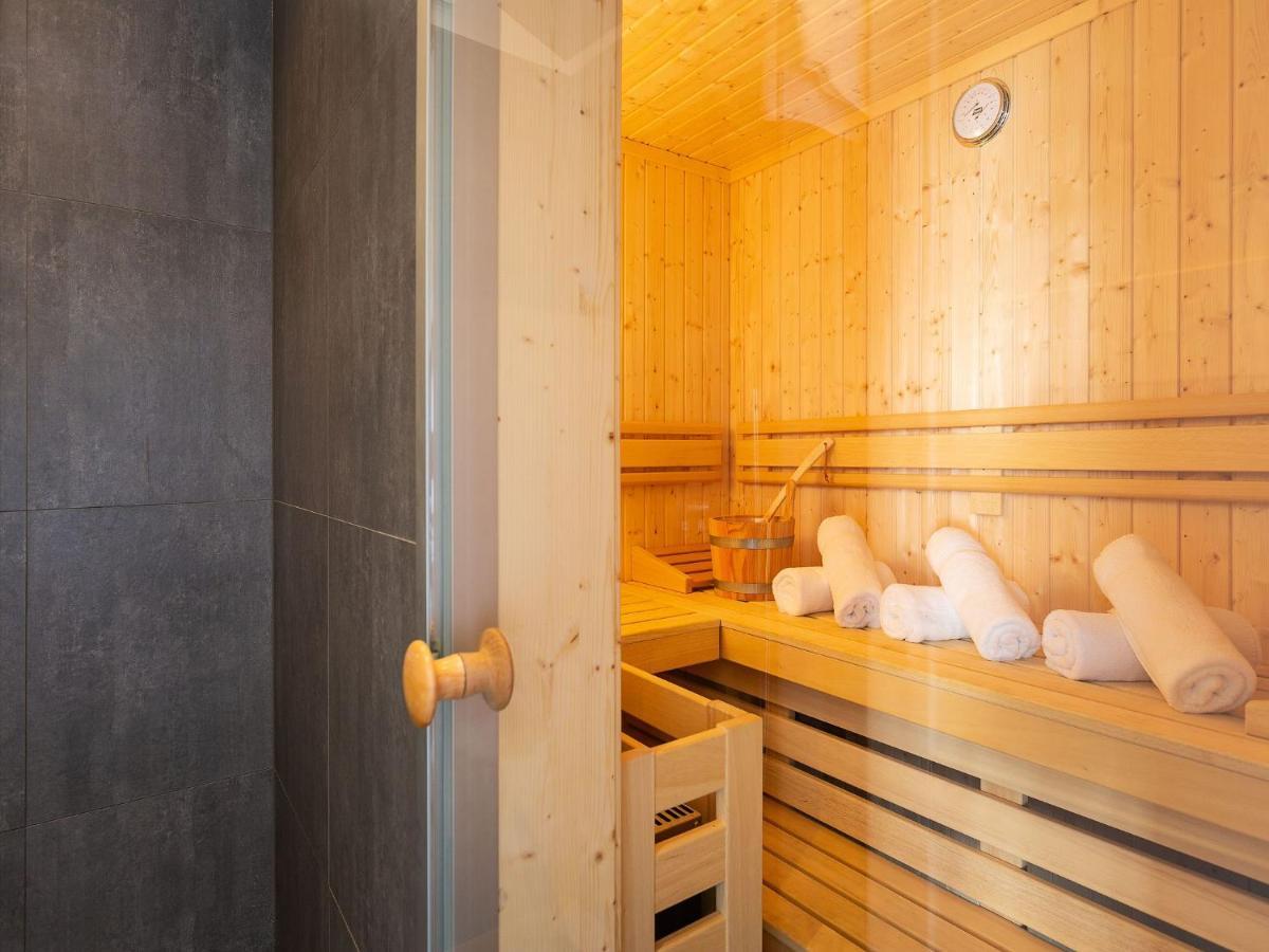 Reetland Am Meer - Premium Reetdachvilla Mit 3 Schlafzimmern, Sauna Und Kamin E05 Dranske Exteriér fotografie